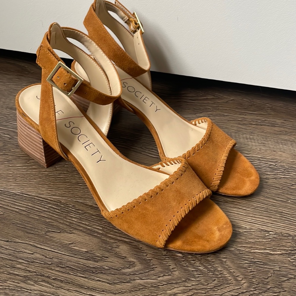 Sole Society, Sz: 9.5, Camel Suede 1.5 in block heel sandals with ankle  strap